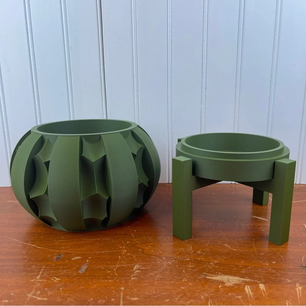 Erma Modern Indoor Planter Pot, Houseplant, Eco-friendly